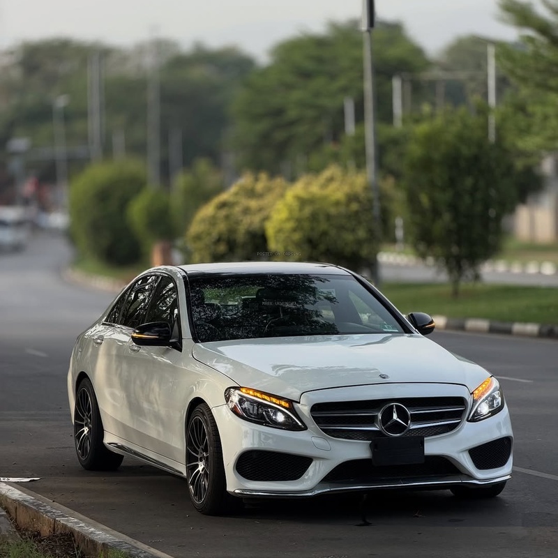 Premium Sedan – Mercedes-Benz C350 2016 – Foreign Used Full Option Available image