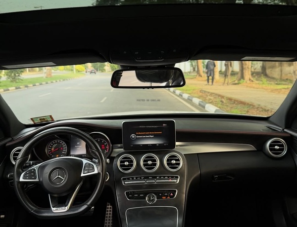 Premium Sedan – Mercedes-Benz C350 2016 – Foreign Used Full Option Available