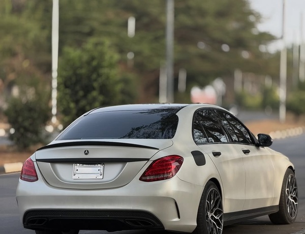 Foreign Used 2018 Mercedes Benz C43 AMG for Sale In Abuja