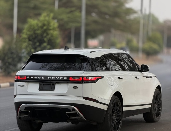 Foreign Used Land Rover Range Rover 2018 for Sale In Abuja