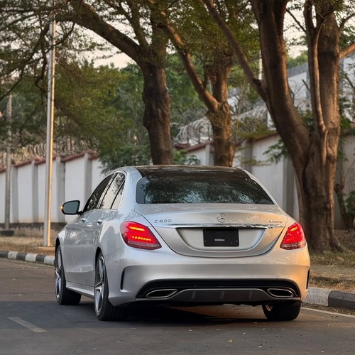 Pristine Mercedes C400 2015 | Foreign Used | No Accident History