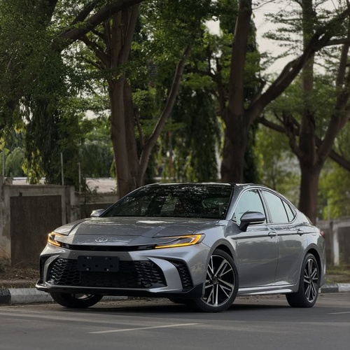 Quick Sale 🔥 Toyota Camry 2.5 2025  Brand New – Limited Units Available