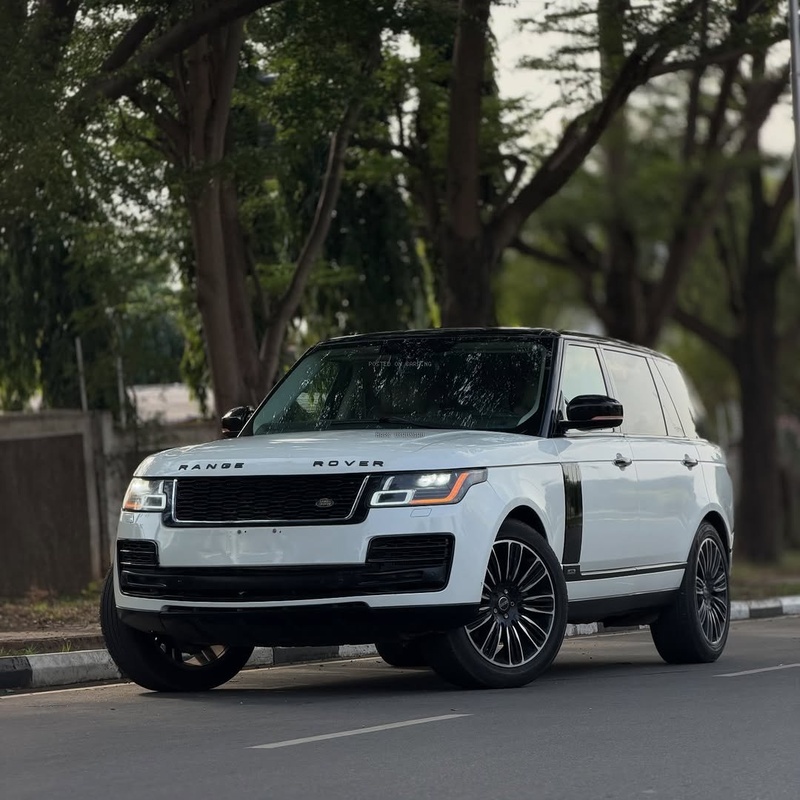 2014 RANGE ROVER AUTOBIOGRAPHY – FOREIGN USED | ULTRA LUXURY SUV image