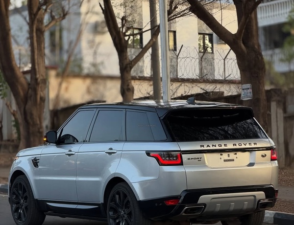 Foreign Used RANGE ROVER HSE 2020 FULL OPTION – TOKUNBO