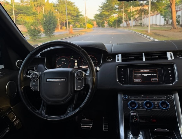 2016 RANGE ROVER SVR  FOREIGN USED  – Luxury + Performance Beast2016