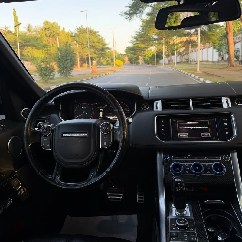 2016 RANGE ROVER SVR  FOREIGN USED  – Luxury + Performance Beast2016 image