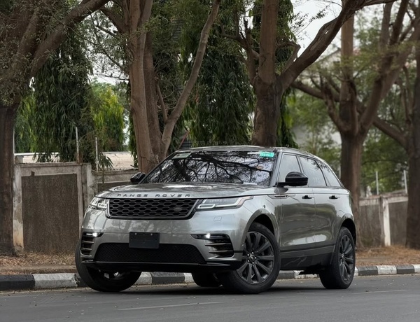 Foreign Used Range Rover Velar P380 SE 2018 for Sale In Abuja