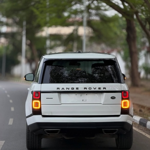 RANGE ROVER VOGUE 2015 FOR SALE – FOREIGN USED, FIRST BODY CONDIT