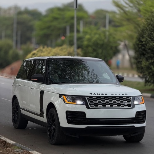 RANGE ROVER VOGUE 2015 FOR SALE – FOREIGN USED, FIRST BODY CONDIT