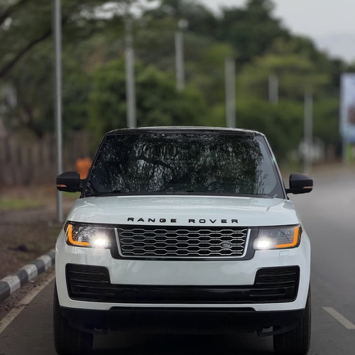RANGE ROVER VOGUE 2015 FOR SALE – FOREIGN USED, FIRST BODY CONDIT