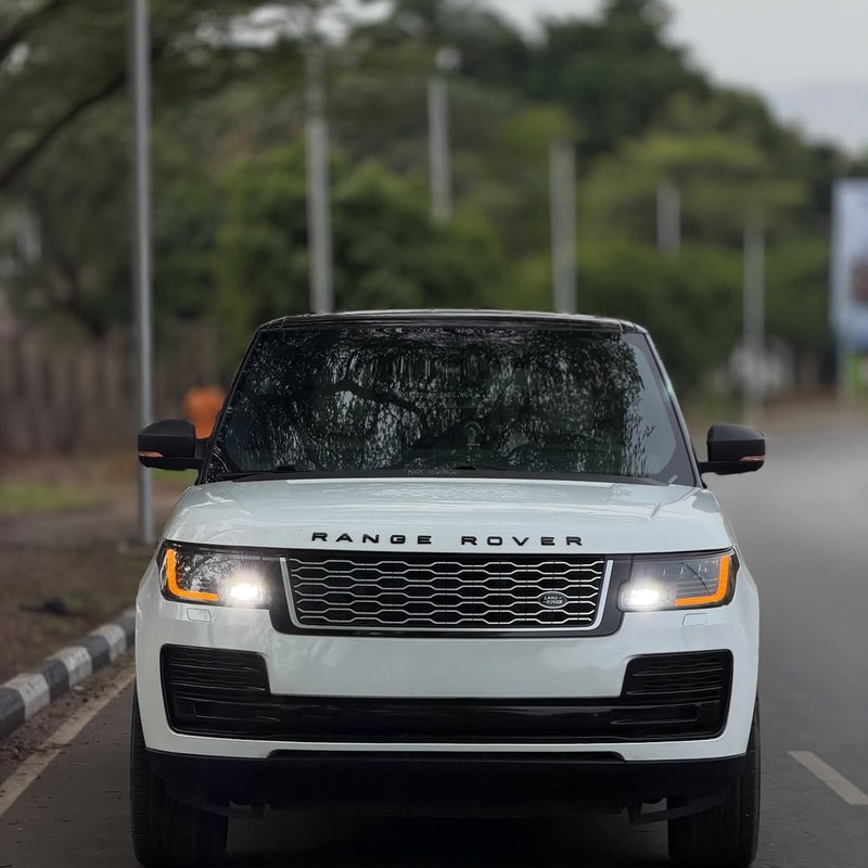 RANGE ROVER VOGUE 2015 FOR SALE – FOREIGN USED, FIRST BODY CONDIT image