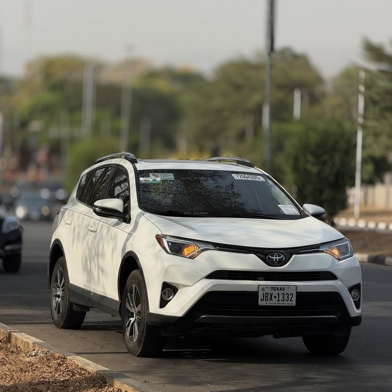 Foreign Used Toyota RAV4 2018 for Sale in Abuja image