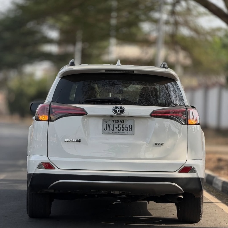 Foreign Used Toyota RAV4 2018 for Sale in Abuja image
