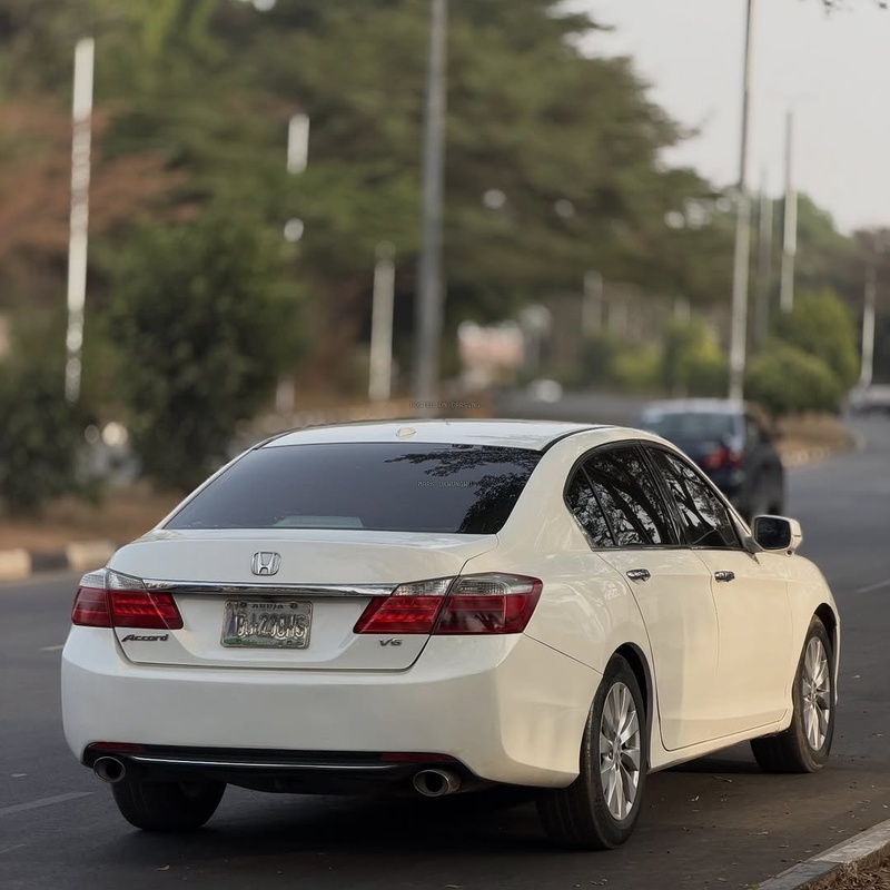 Foreign Used Honda Accord 2013 for Sale In Abuja image