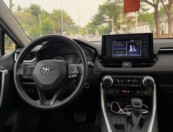 Reliable SUV – Toyota RAV4 2023 Available Now