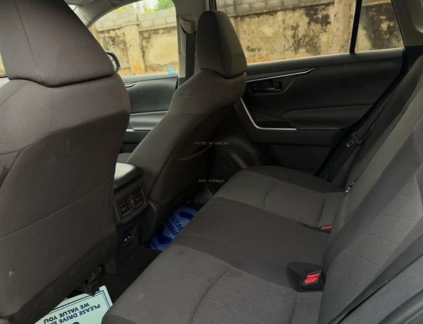 Reliable SUV – Toyota RAV4 2023 Available Now