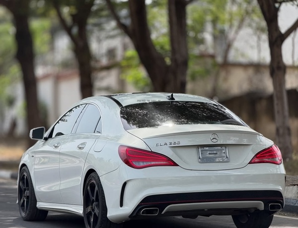 Foreign Used Mercedes Benz CLA250 2015 for Sale In Abuja