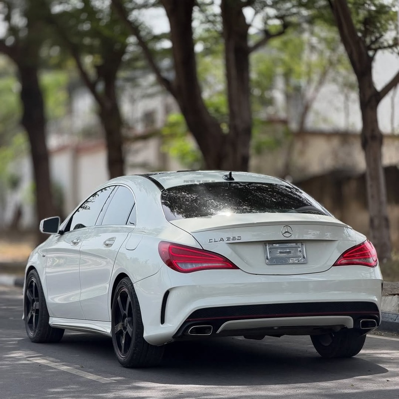 Foreign Used Mercedes Benz CLA250 2015 for Sale In Abuja image