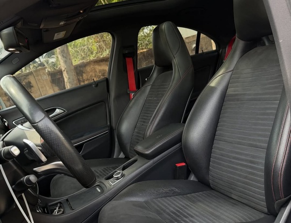 Foreign Used Mercedes Benz CLA250 2015 for Sale In Abuja