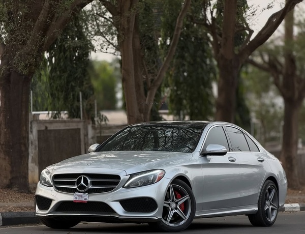Foreign Used 2015 Mercedes-Benz C400 for Sale In Abuja