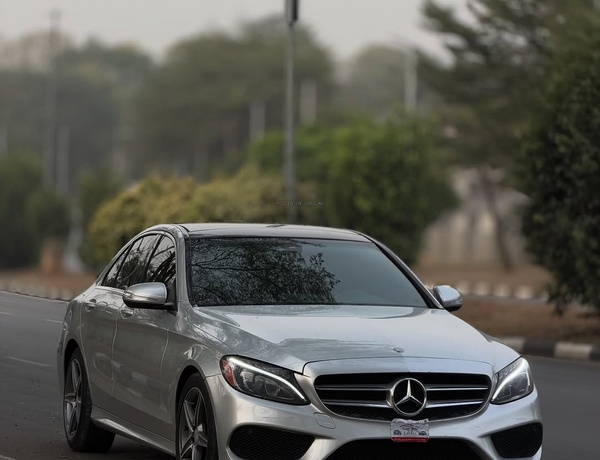 Foreign Used 2015 Mercedes-Benz C400 for Sale In Abuja