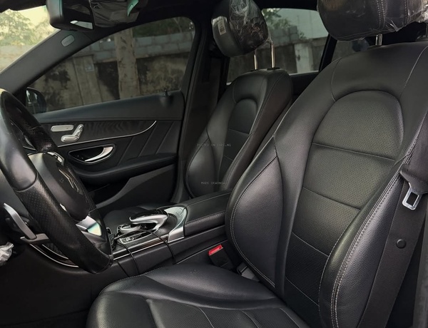 Foreign Used 2015 Mercedes-Benz C400 for Sale In Abuja