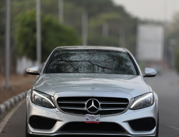 Foreign Used 2015 Mercedes-Benz C400 for Sale In Abuja