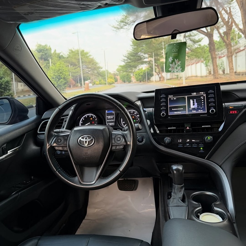 SHARP TOYOTA  CAMRY 2021  FOR SALE – FOREIGN USED, FULLY LOADED image