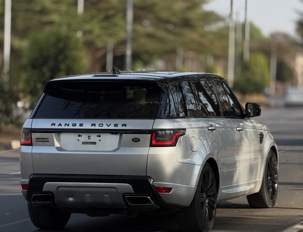 Foreign Used Range Rover Sport Autobiography P525  2020 for Sale In Abuja