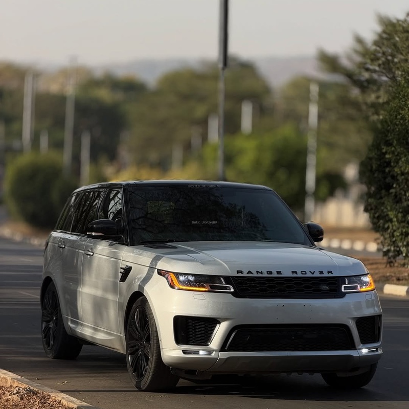 Foreign Used Range Rover Sport Autobiography P525  2020 for Sale In Abuja image