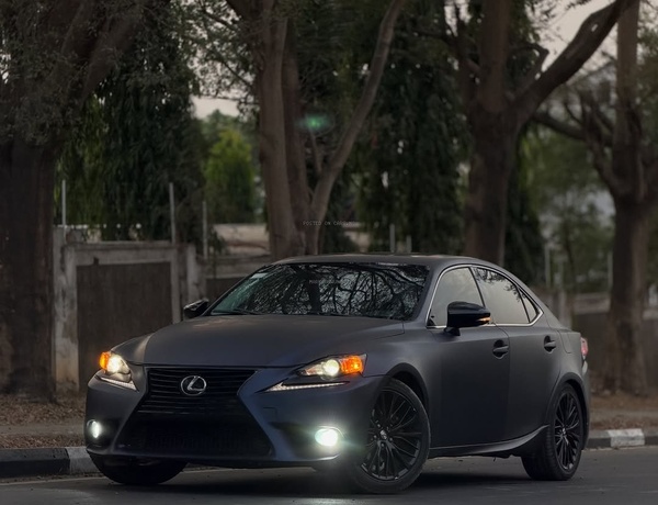 Extremely Super Clean Lexus IS250 2014 for Sale In Abuja