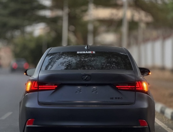 Extremely Super Clean Lexus IS250 2014 for Sale In Abuja