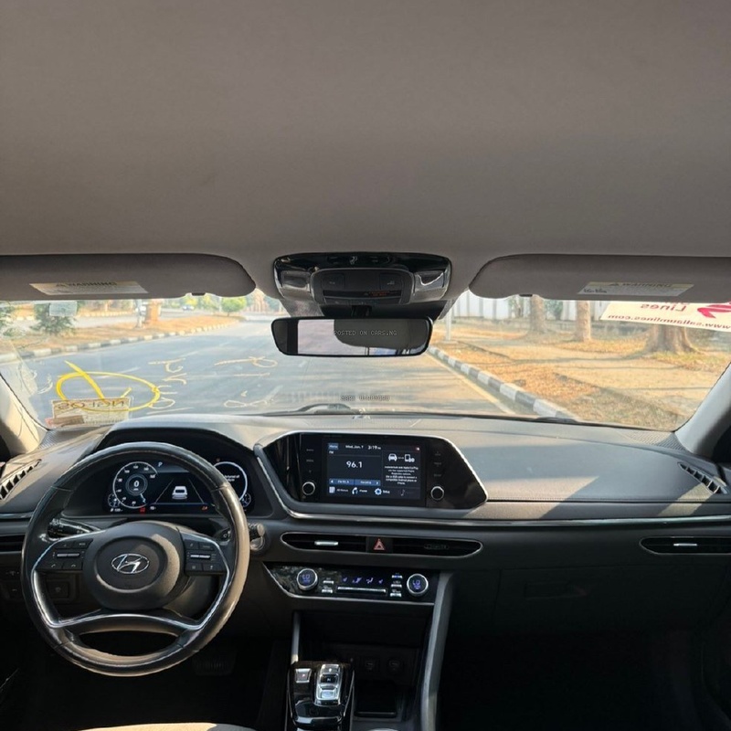 Foreign Used 2020 Hyundai Sonata (Very Clean) for Sale In Abuja image