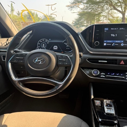 Foreign Used 2020 Hyundai Sonata (Very Clean) for Sale In Abuja