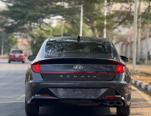 Foreign Used 2020 Hyundai Sonata (Very Clean) for Sale In Abuja