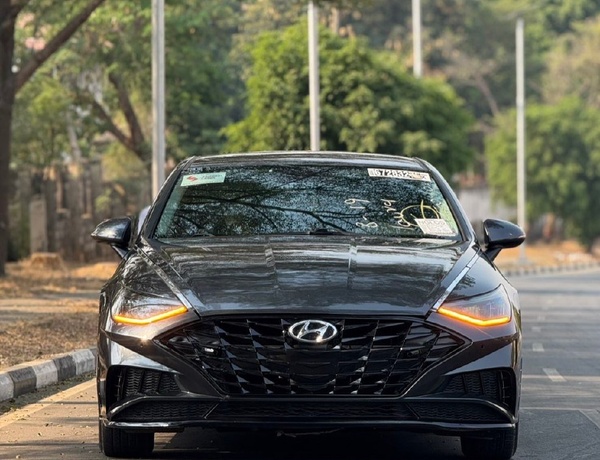 Foreign Used 2020 Hyundai Sonata (Very Clean) for Sale In Abuja