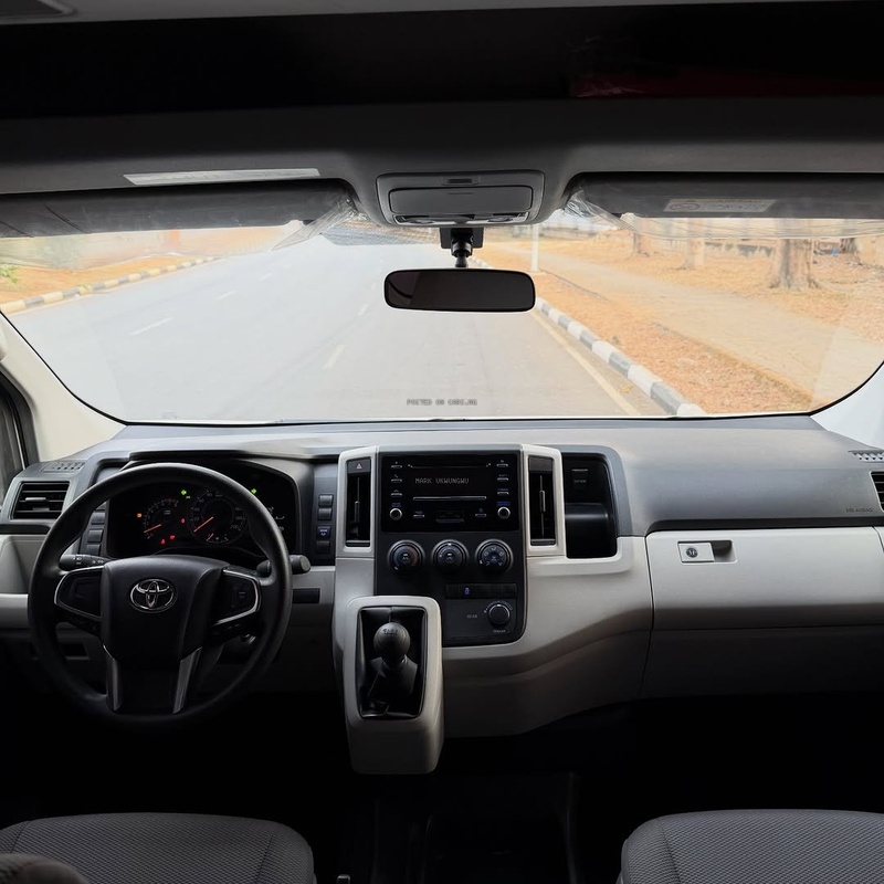 FOREIGN USED 2023 TOYOTA HIACE BUS FOR SALE IN ABUJA image