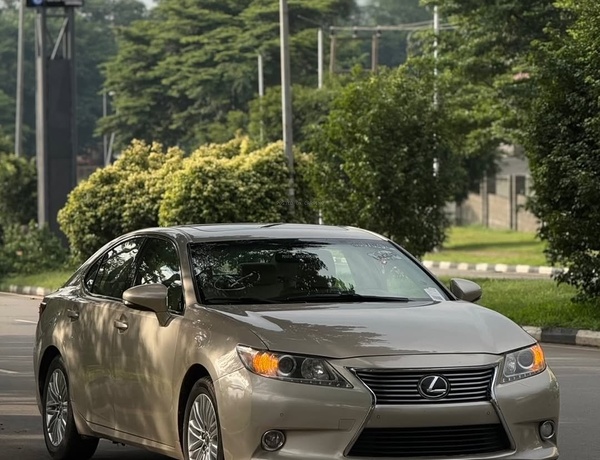 LEXUS ES350 2013 FOR SALE