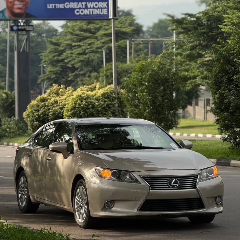 LEXUS ES350 2013 FOR SALE image