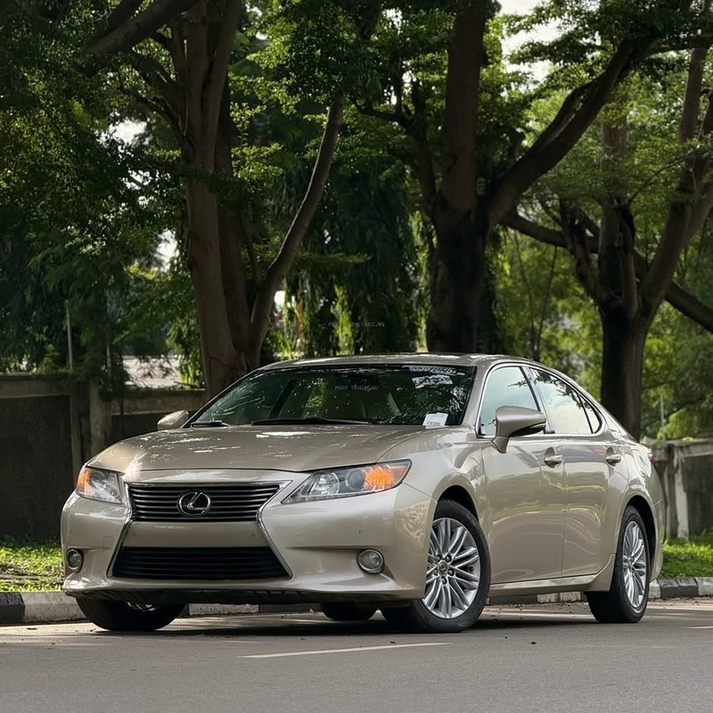 LEXUS ES350 2013 FOR SALE image