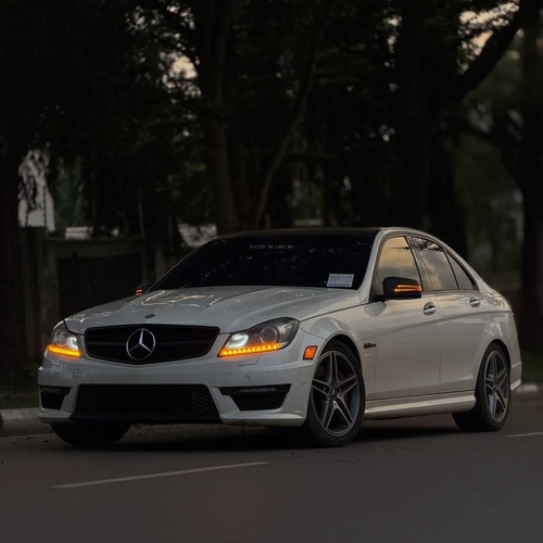 MERCEDES C63 AMG 2012 FOR SALE