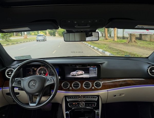 MERCEDES-BENZ E300 2017 FOR SALE