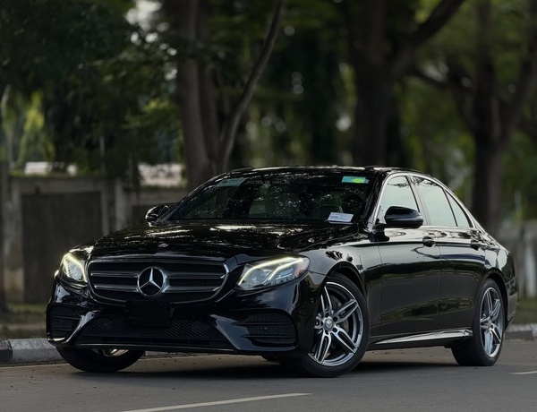 MERCEDES-BENZ E300 2017 FOR SALE