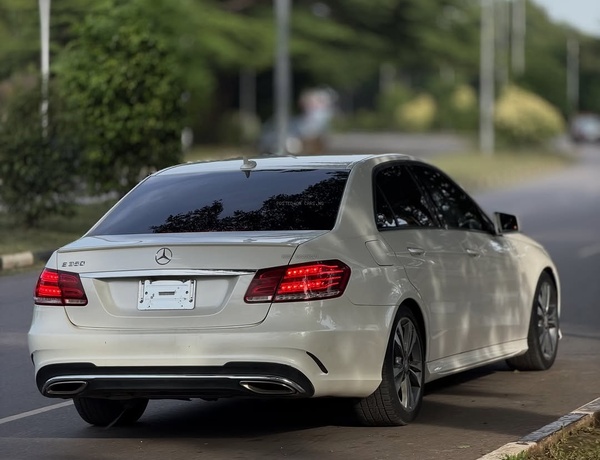 MERCEDES-BENZ E350 2015 FOR SALE