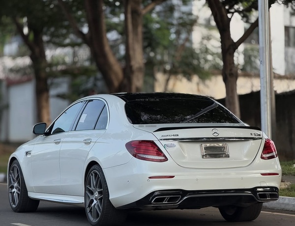 MERCEDES-BENZ E63S 2018 FOR SALE
