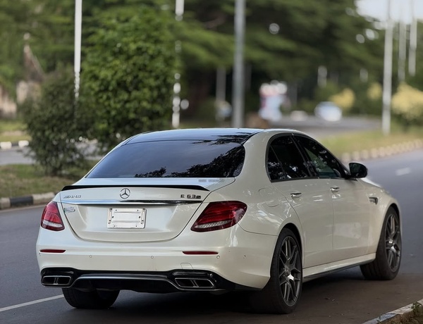 MERCEDES-BENZ E63S 2018 FOR SALE
