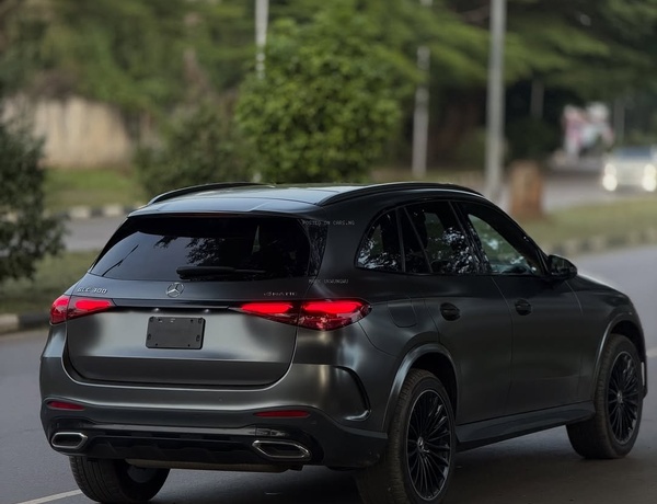 MERCEDES-BENZ GLC300 2023 FOR SALE