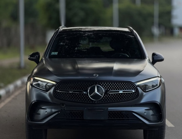 MERCEDES-BENZ GLC300 2023 FOR SALE