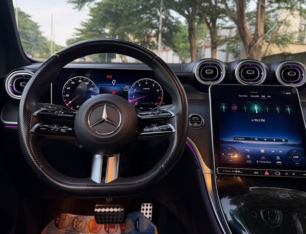 MERCEDES-BENZ GLC300 2023 FOR SALE