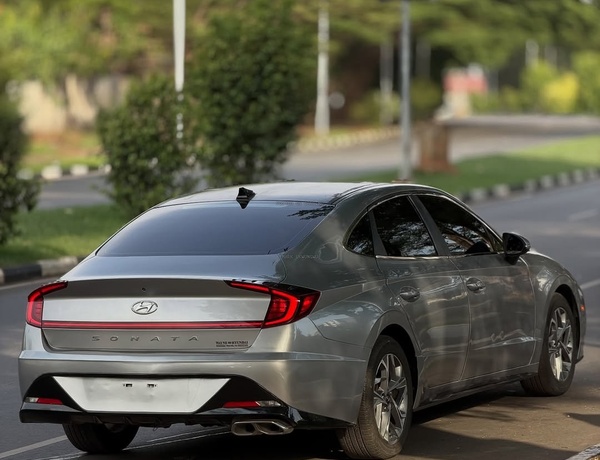 2021 HYUNDAI SONATA – FOREIGN USED | MODERN & LUXURY SEDAN